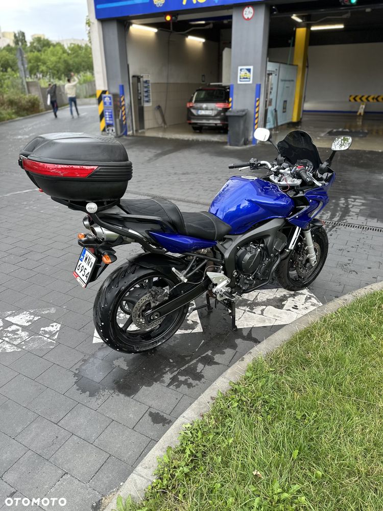 Yamaha FZ6 - 3
