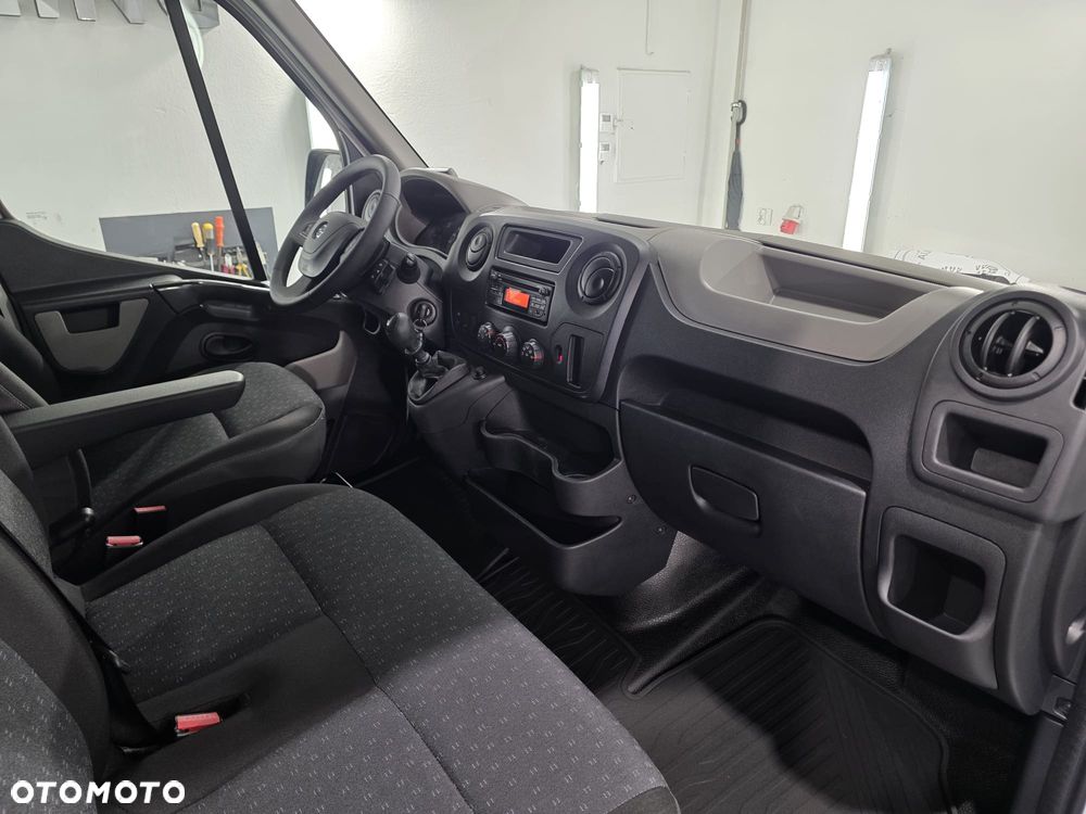 Opel MOVANO - 24