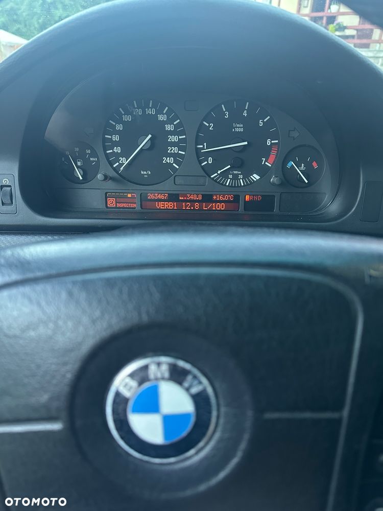 BMW Seria 5 - 13