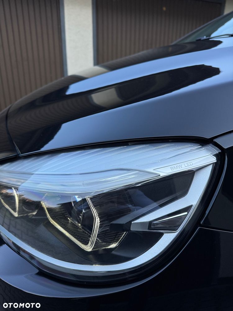 BMW Seria 2 218d Sport Line - 9