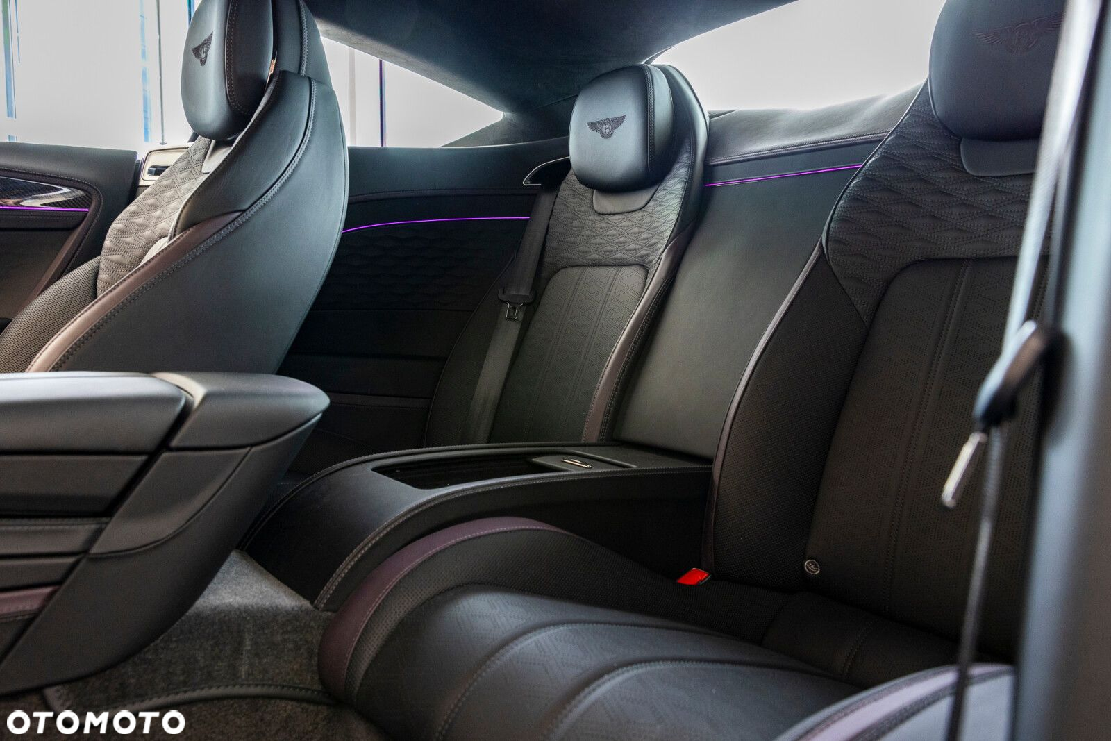 Bentley Continental GT - 26