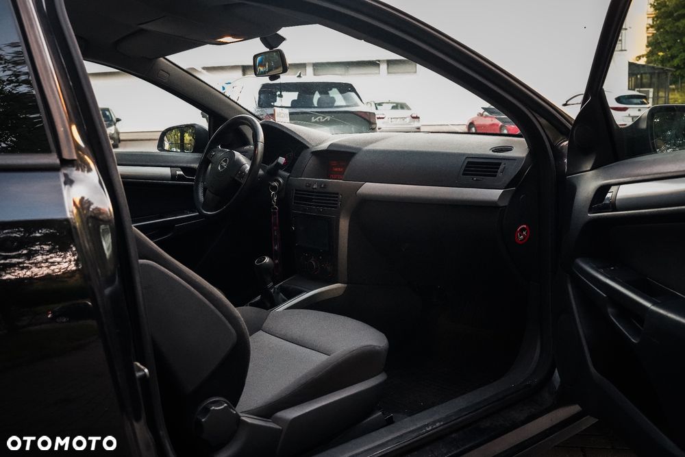Opel Astra - 8