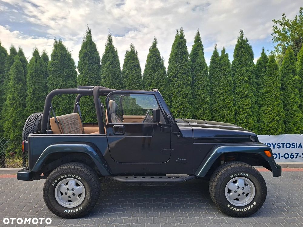 Jeep Wrangler - 7