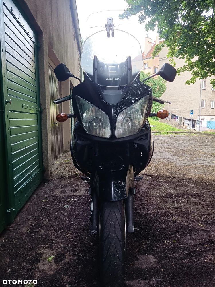 Suzuki DL - 9