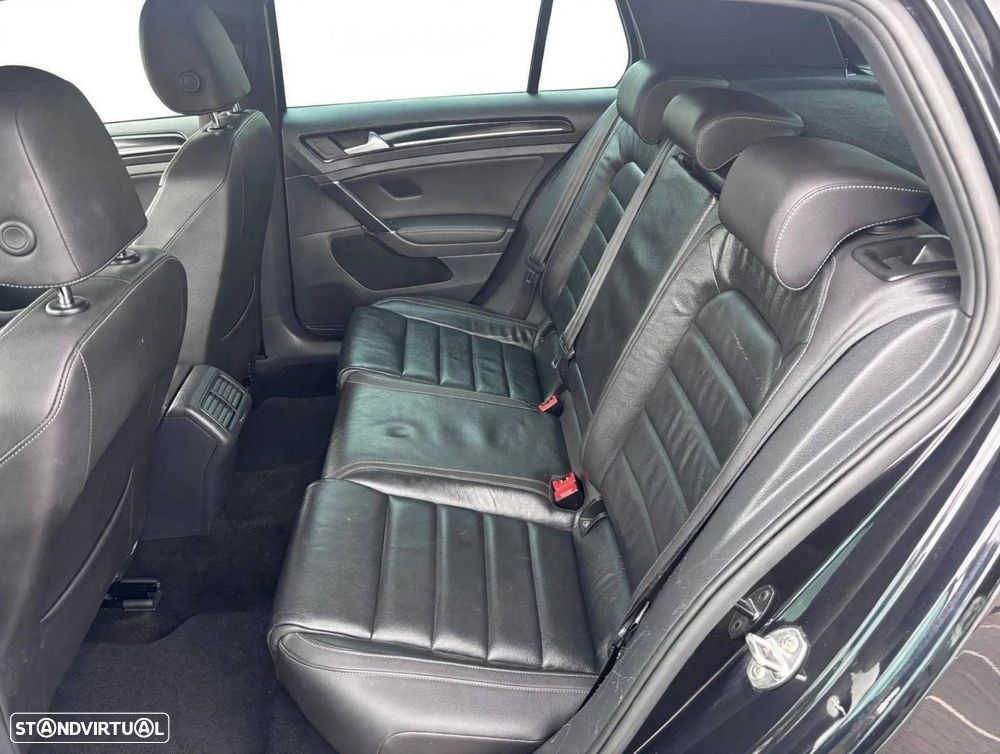 VW Golf 2.0 TDI GTD DSG - 14