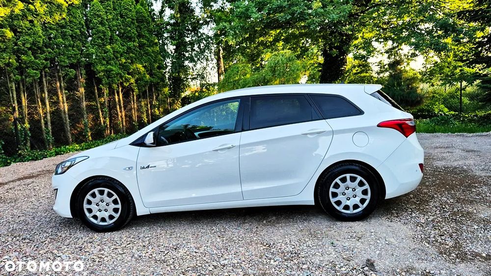 Hyundai i30 blue 1.6 GDI Style - 21