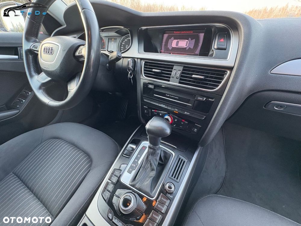 Audi A4 Avant 2.0 TDI Multitronic - 32