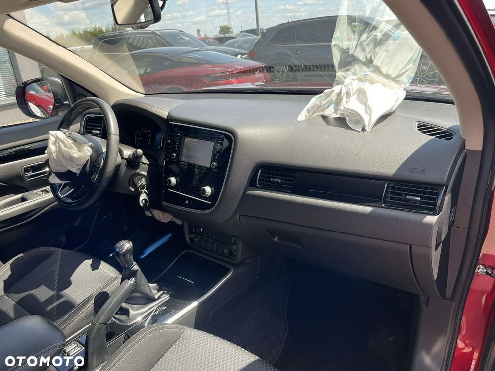 Mitsubishi Outlander 2.0 City Style 2WD - 9