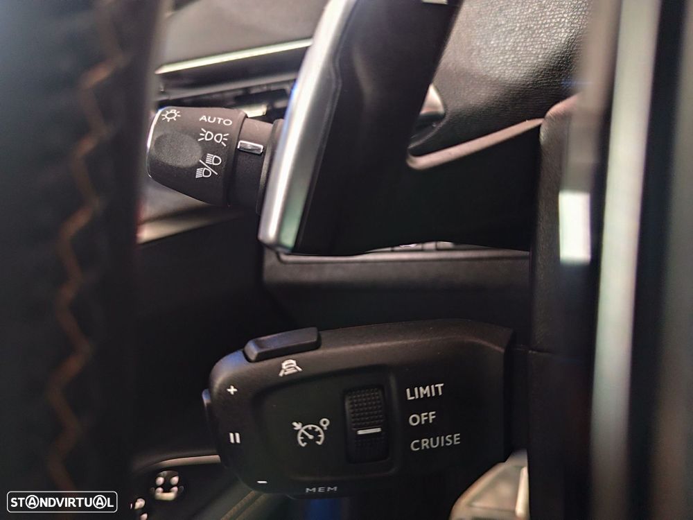 Peugeot 3008 1.2 PureTech GT Pack EAT8 - 11