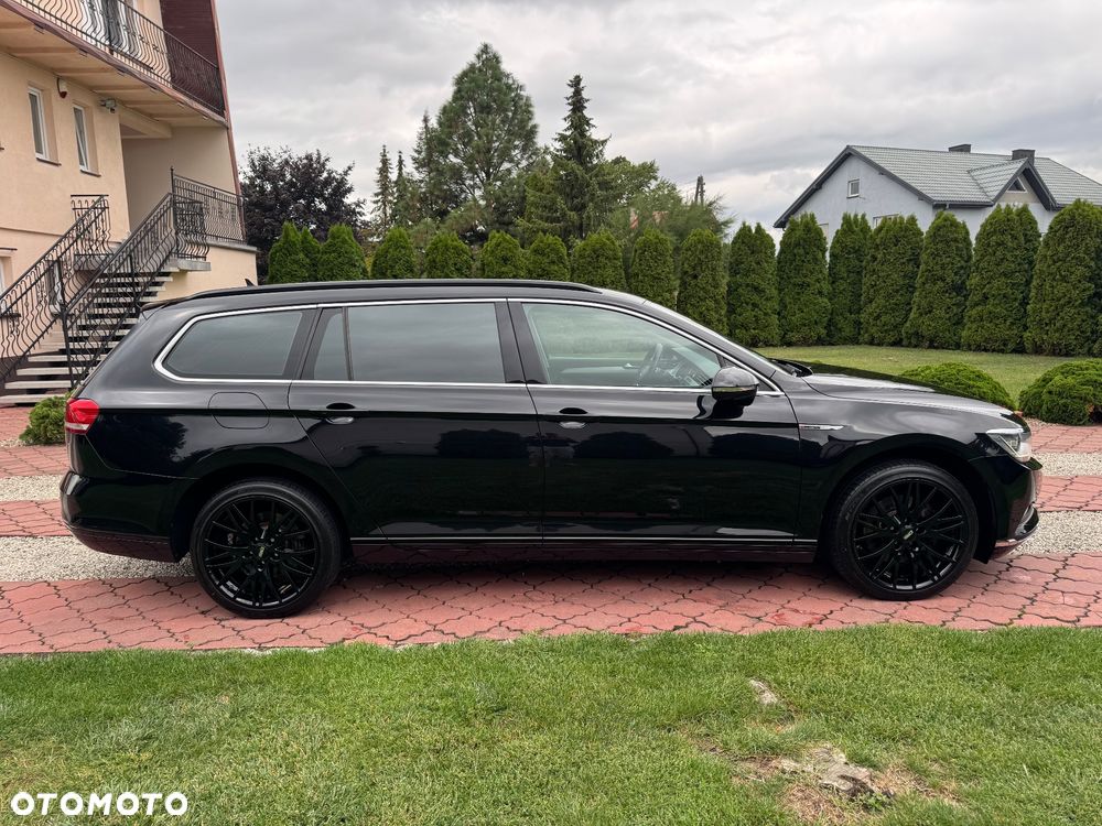 Volkswagen Passat 2.0 TDI SCR 4Mot DSG Highline - 12