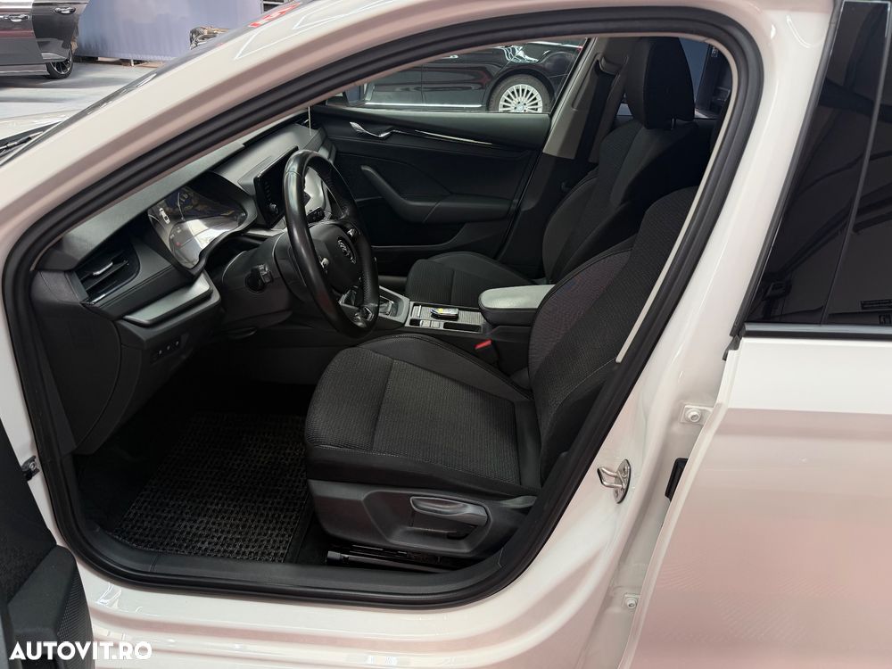 Skoda Octavia 2.0 TDI Ambition - 10