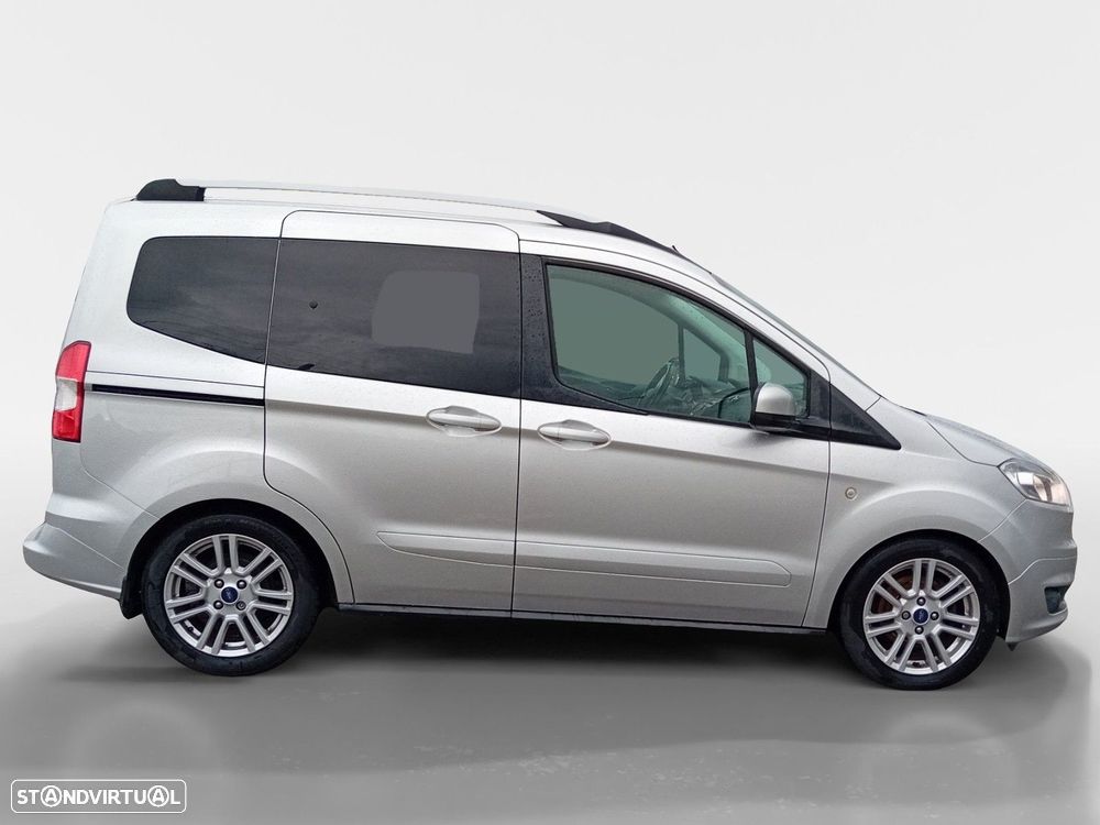 Ford Tourneo Courier 1.0 EcoBoost Titanium - 6
