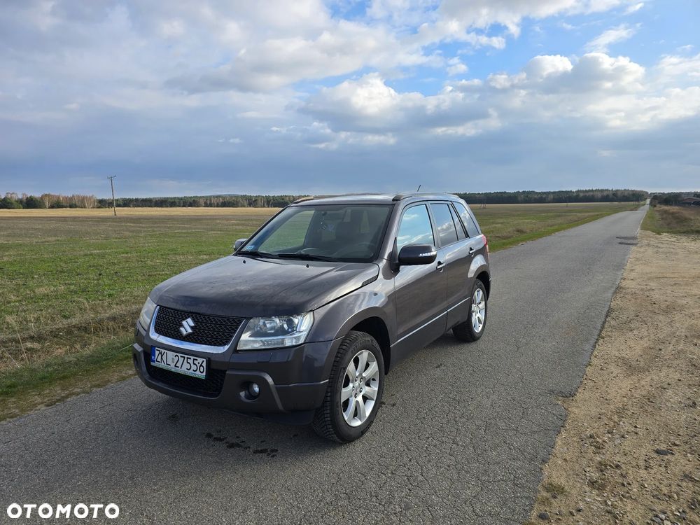 Suzuki Grand Vitara 2.4 De Luxe - 1