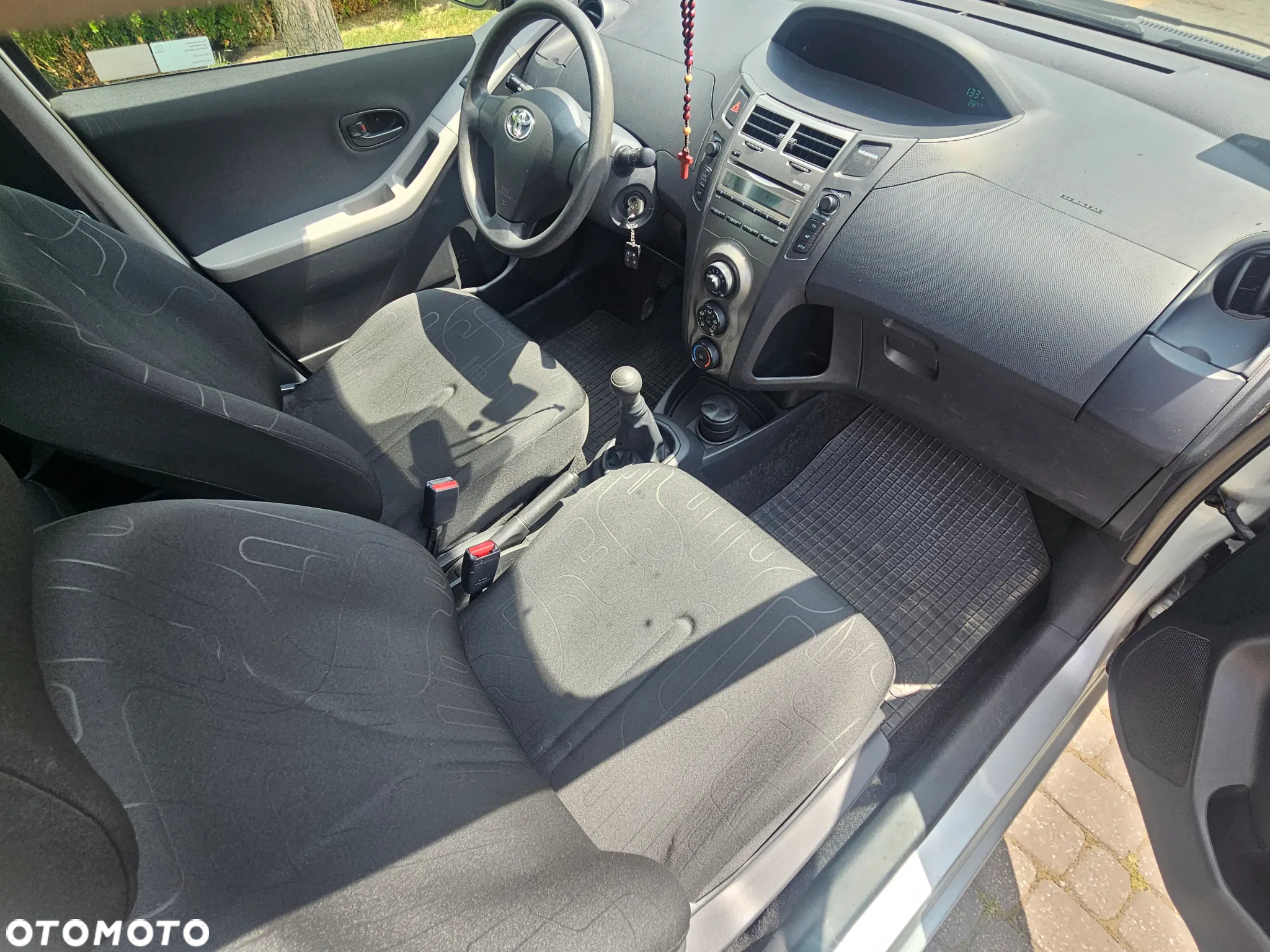 Toyota Yaris 1.0 Active - 22