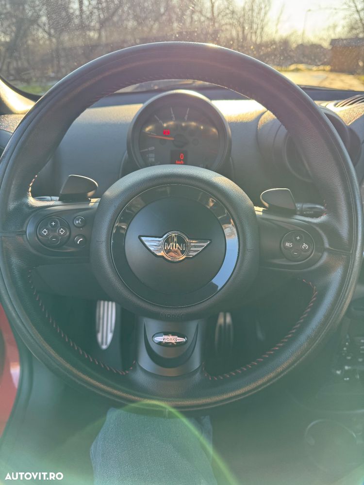 Mini Countryman - 13