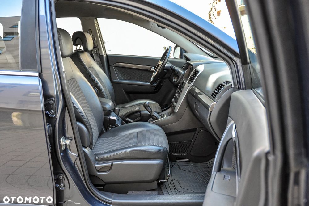 Chevrolet Captiva 2.4 2WD 7 Sitzer LS - 10