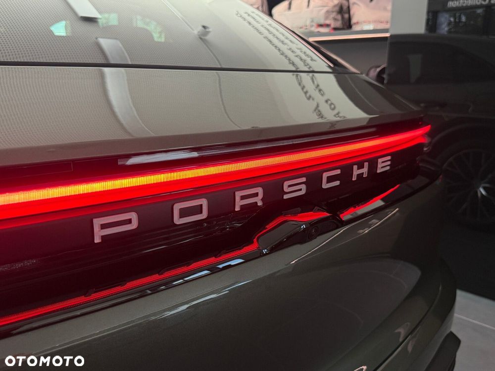 Porsche Macan - 11