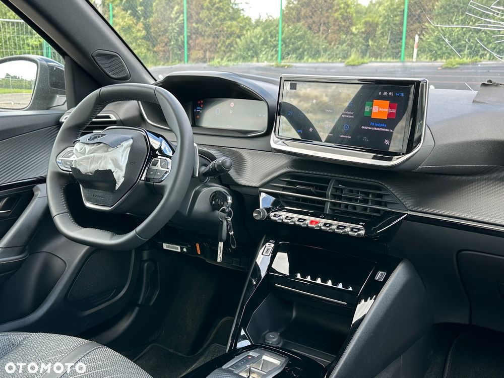 Peugeot 2008 - 21