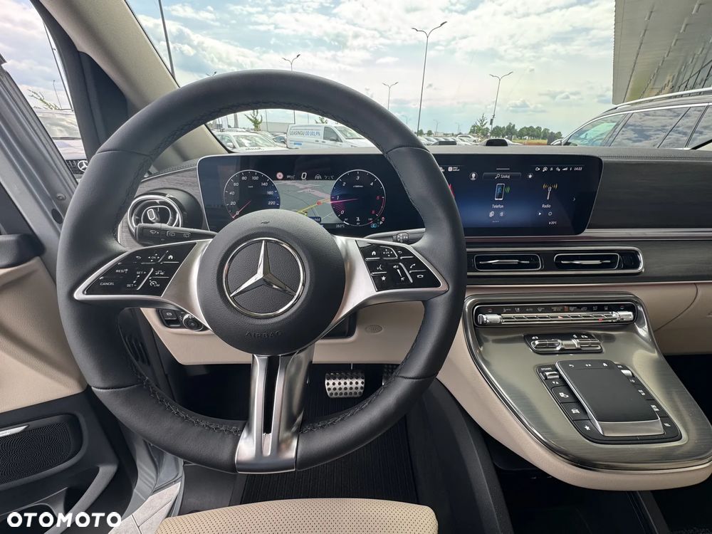 Mercedes-Benz Klasa V 300 d 4-Matic 9G-Tronic Exclusive (ekstra d³) - 13