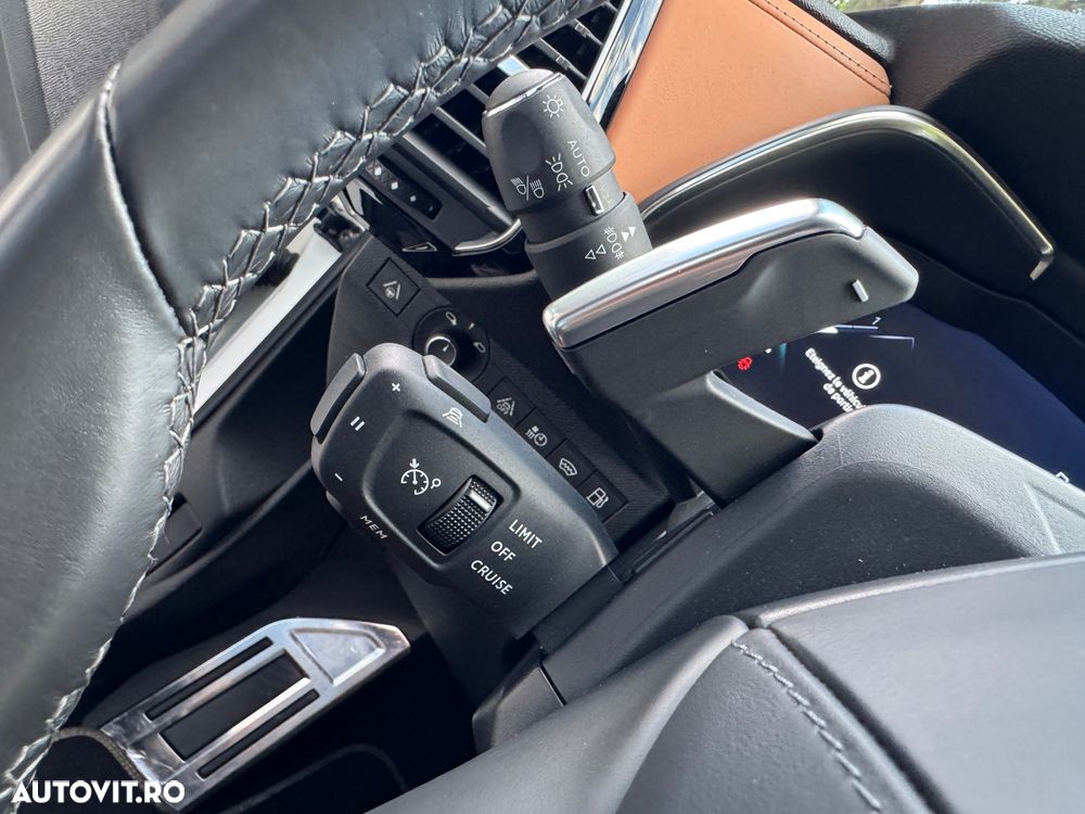 DS Automobiles DS 7 Crossback DS7 1.6 PHeV AWD 300 EAT8 OPERA - 14