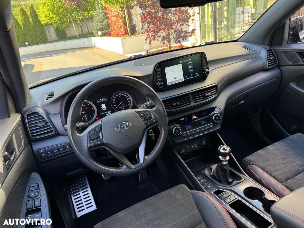 Hyundai Tucson 1.6 CRDi 2WD Select - 21