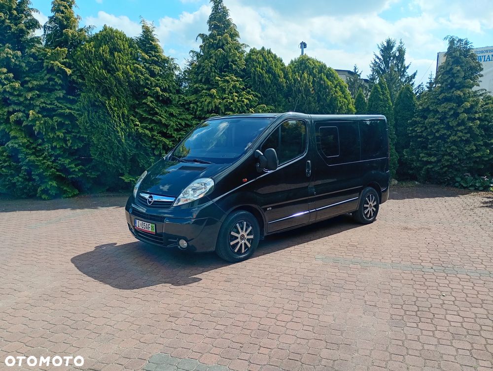 Opel Vivaro - 1