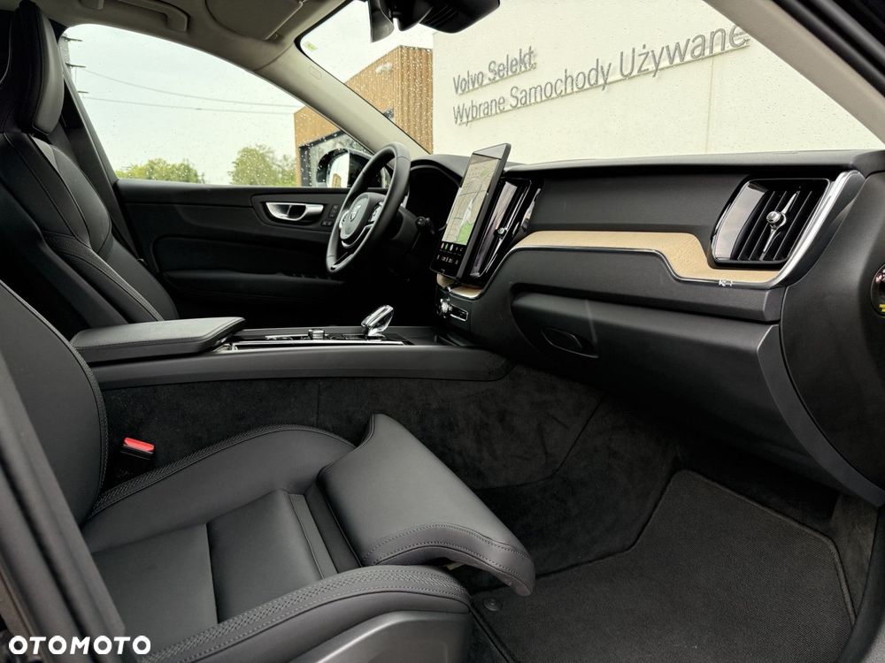 Volvo XC 60 - 16