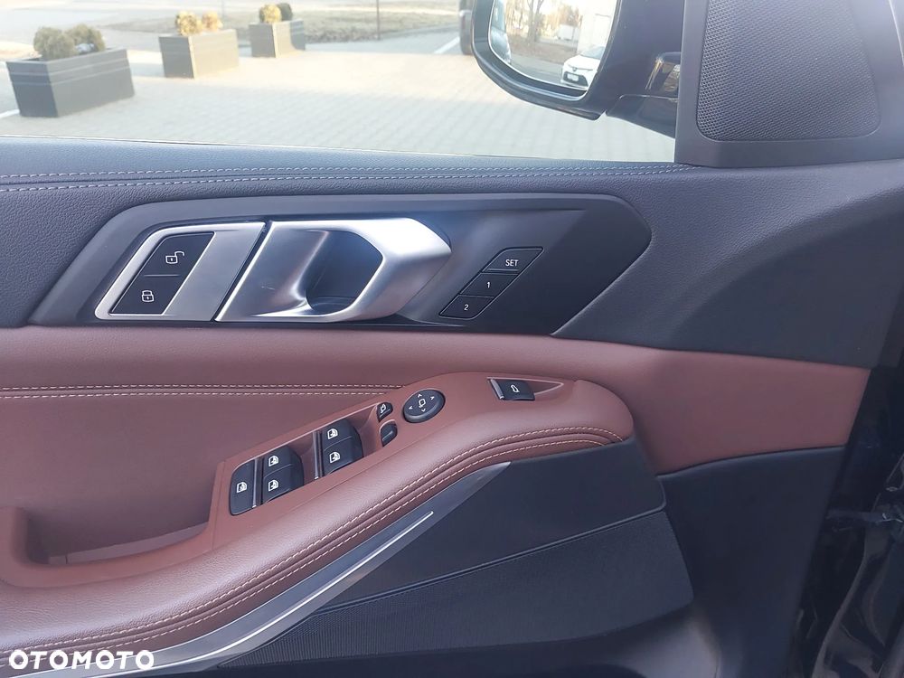 BMW X5 xDrive30d - 16