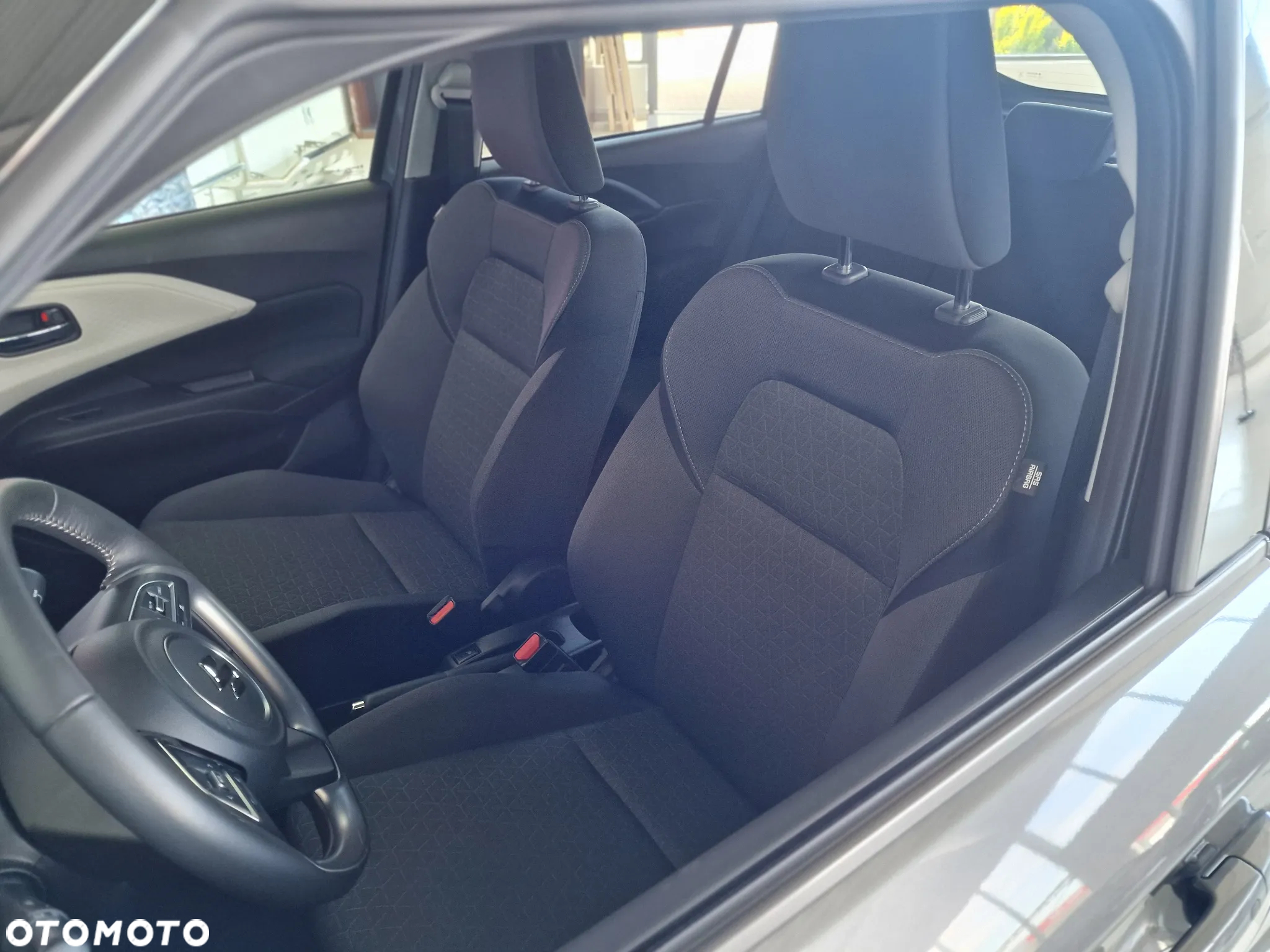 Suzuki Swift 1.2 Dualjet SHVS Premium Plus - 7