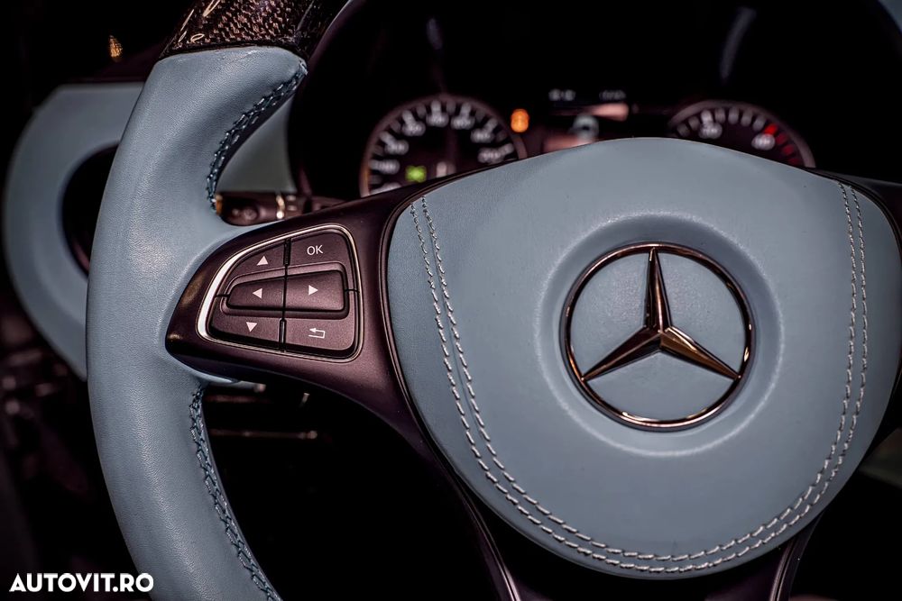 Mercedes-Benz V - 22