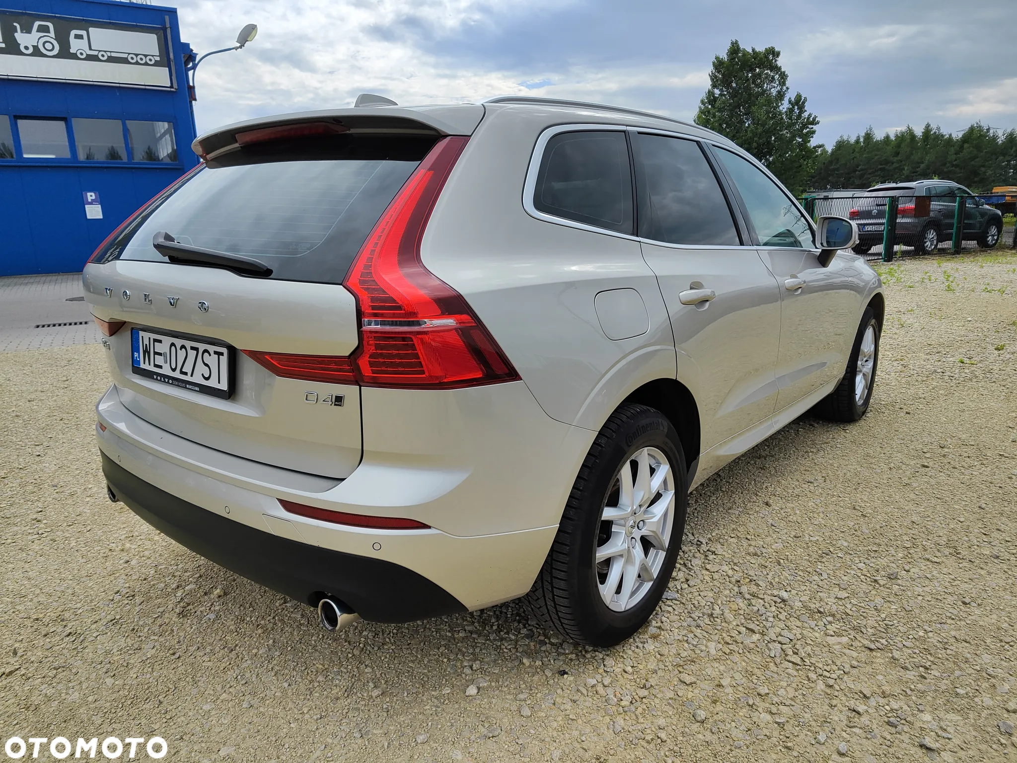 Volvo XC 60 D4 AWD Momentum - 8