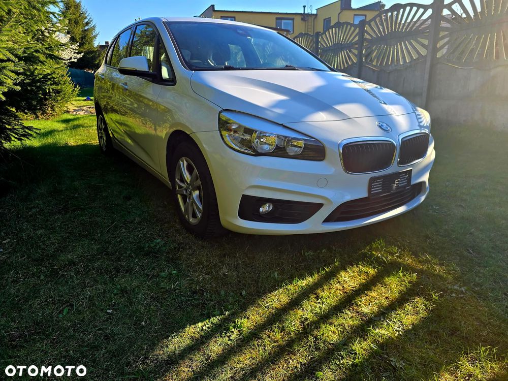 BMW Seria 2 216d - 21