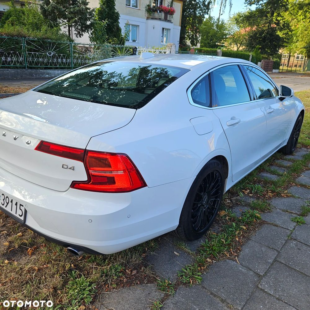 Volvo S90 - 9