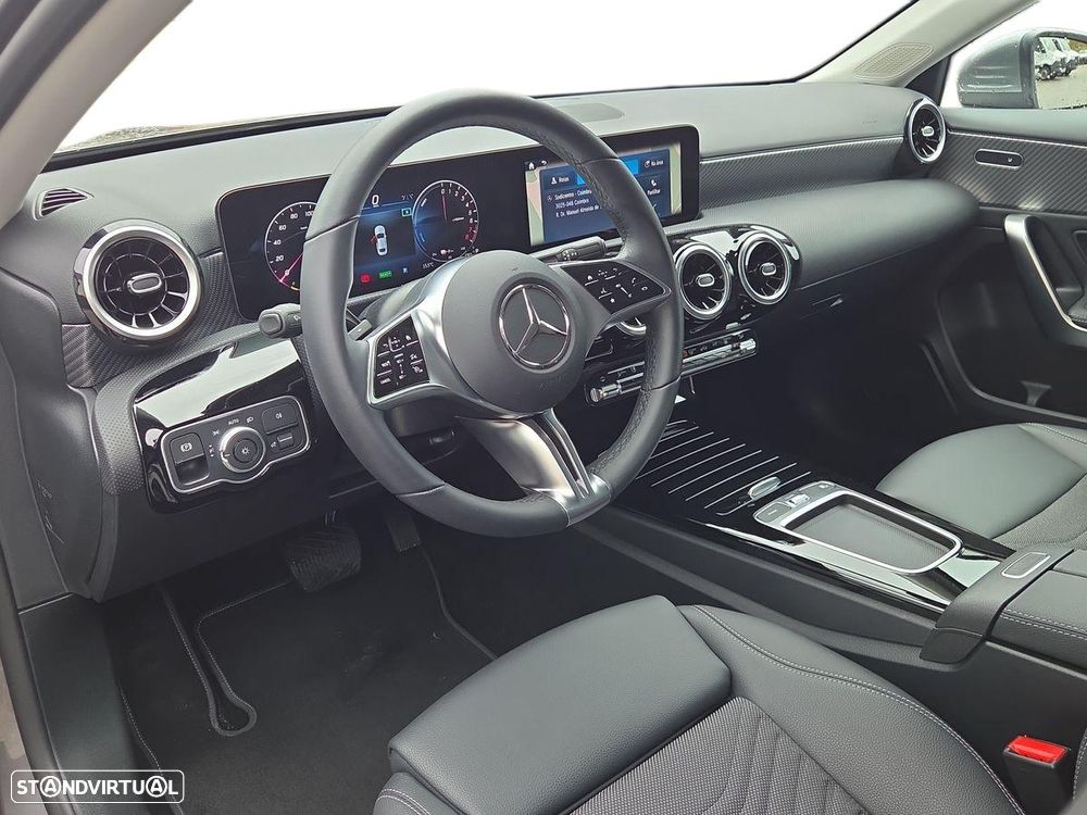 Mercedes-Benz A 250 Limousine e Progressive - 10