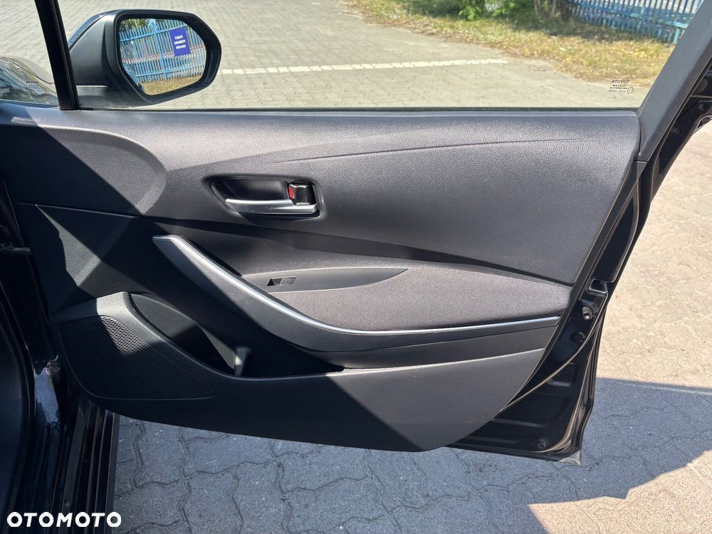 Toyota Corolla 1.8 Hybrid Comfort - 19