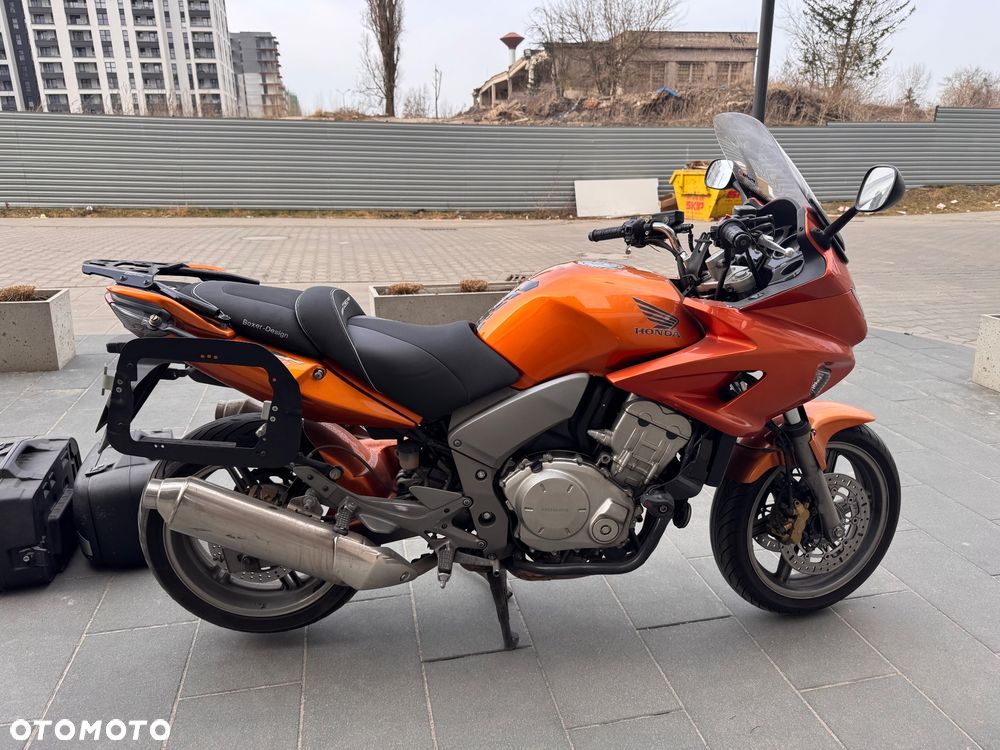 Honda CBF - 13