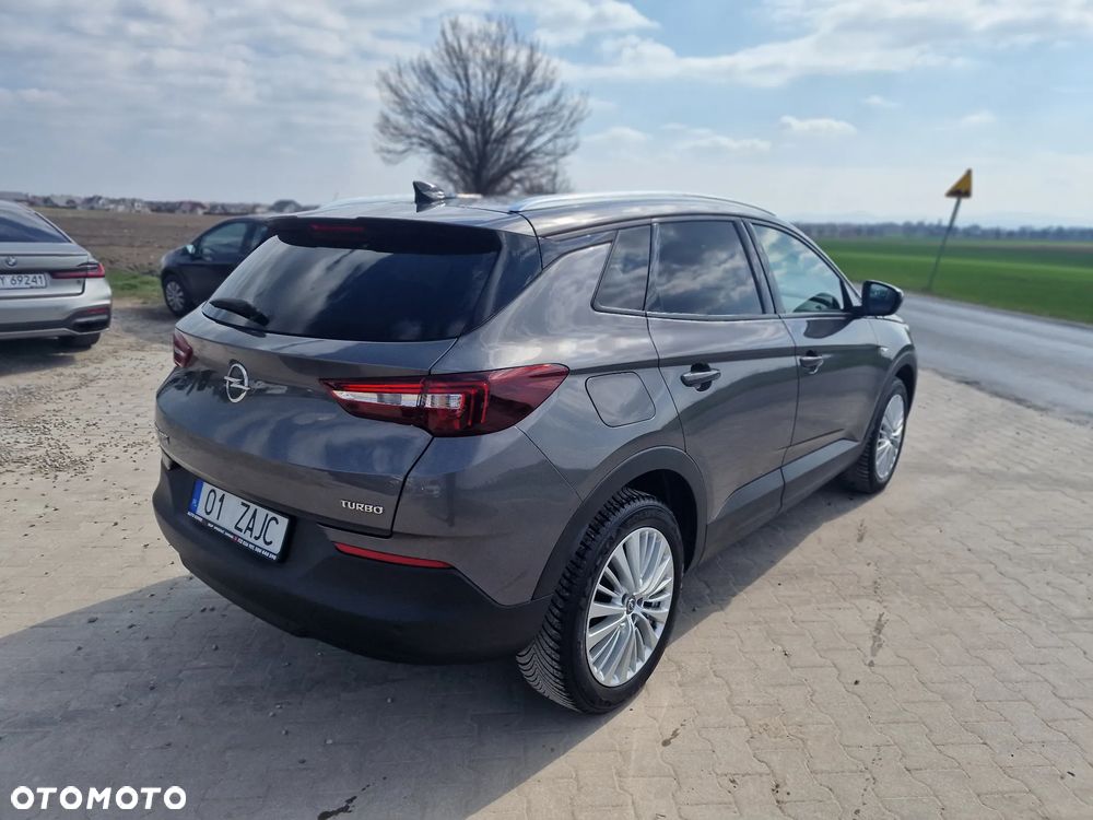 Opel Grandland X 1.2 Start/Stop Design Line - 9