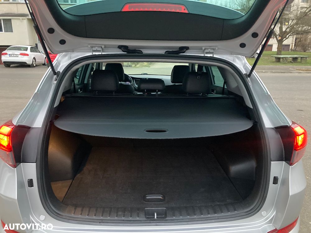 Hyundai Tucson 2.0 CRDI 4WD Premium - 31