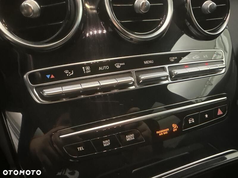 Mercedes-Benz GLC - 18