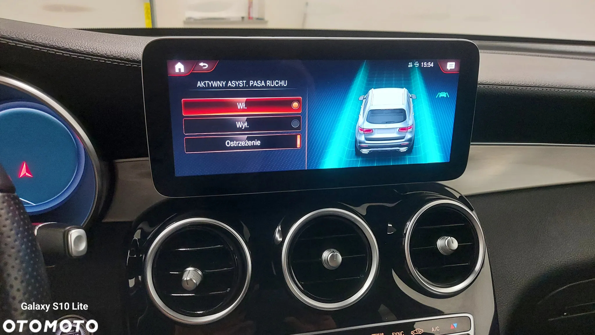 Mercedes-Benz GLC 220 d 4Matic 9G-TRONIC AMG Line - 28