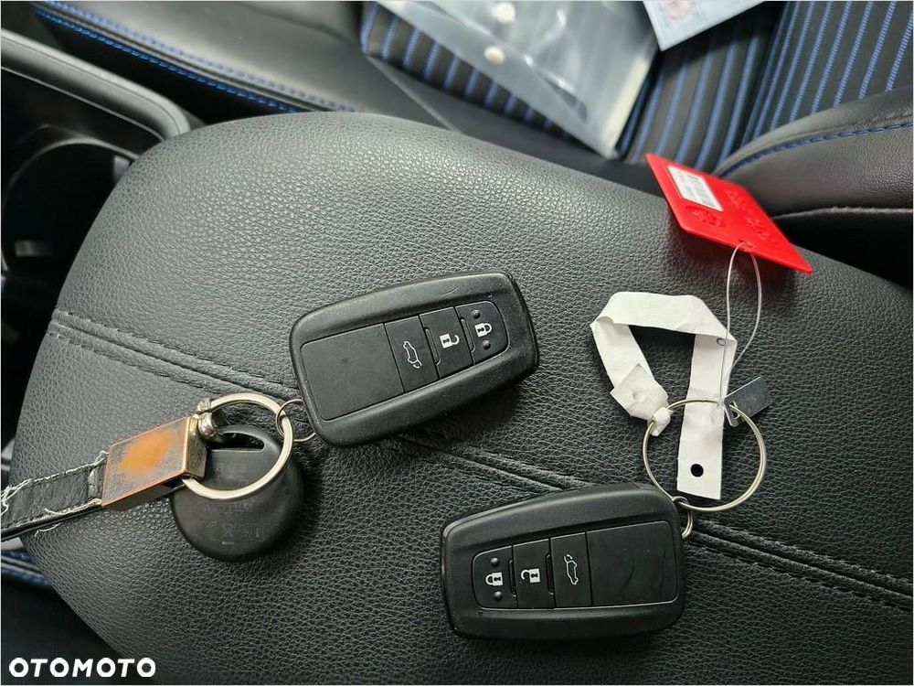 Toyota RAV4 2.5 Hybrid Selection 4x2 - 18