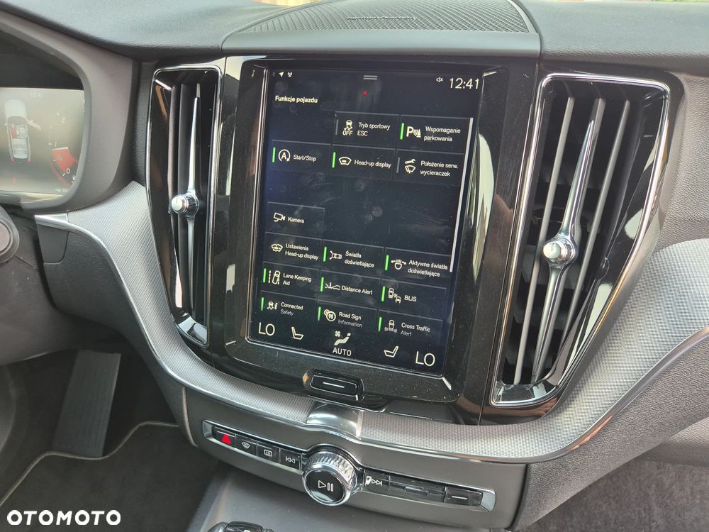 Volvo XC 60 D4 Geartronic RDesign - 9
