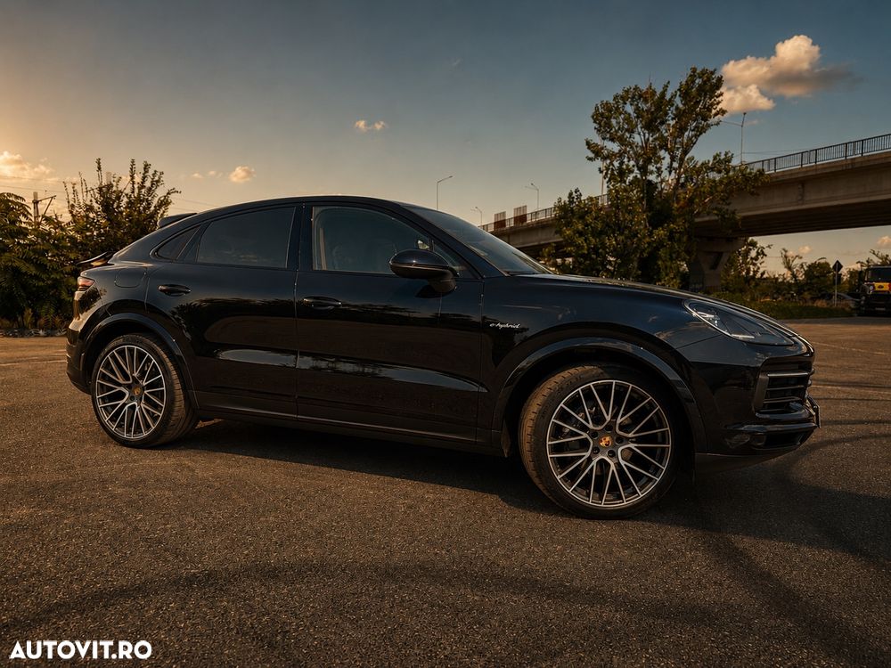Porsche Cayenne Standard - 3