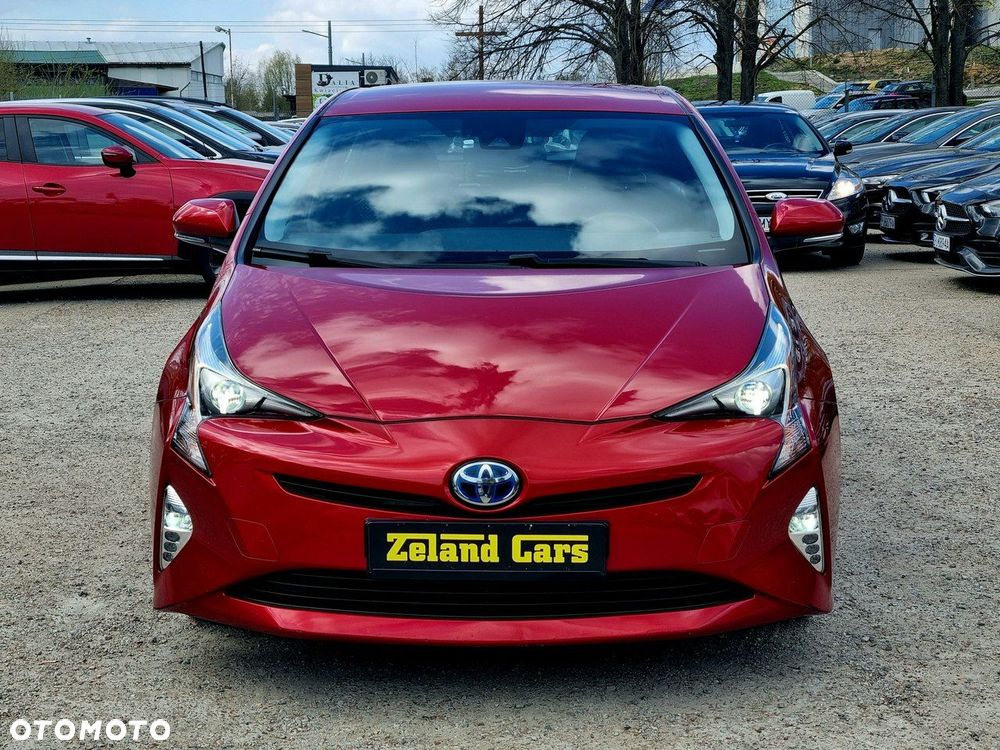 Toyota Prius 1.8 Hybrid Premium - 2