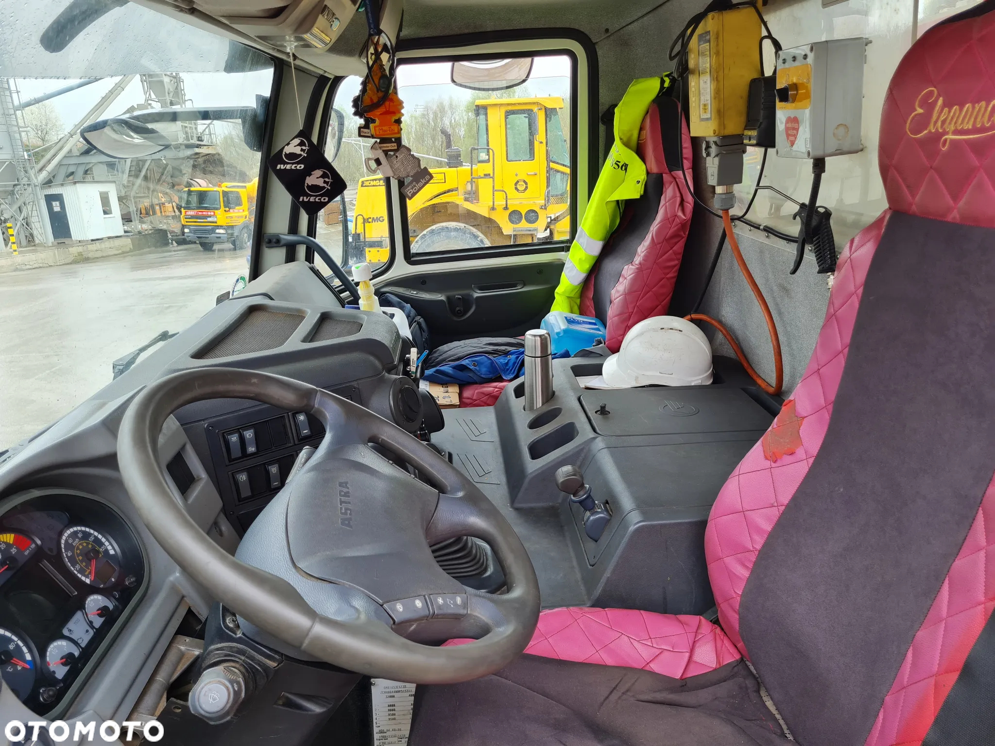 Iveco Astra - 8