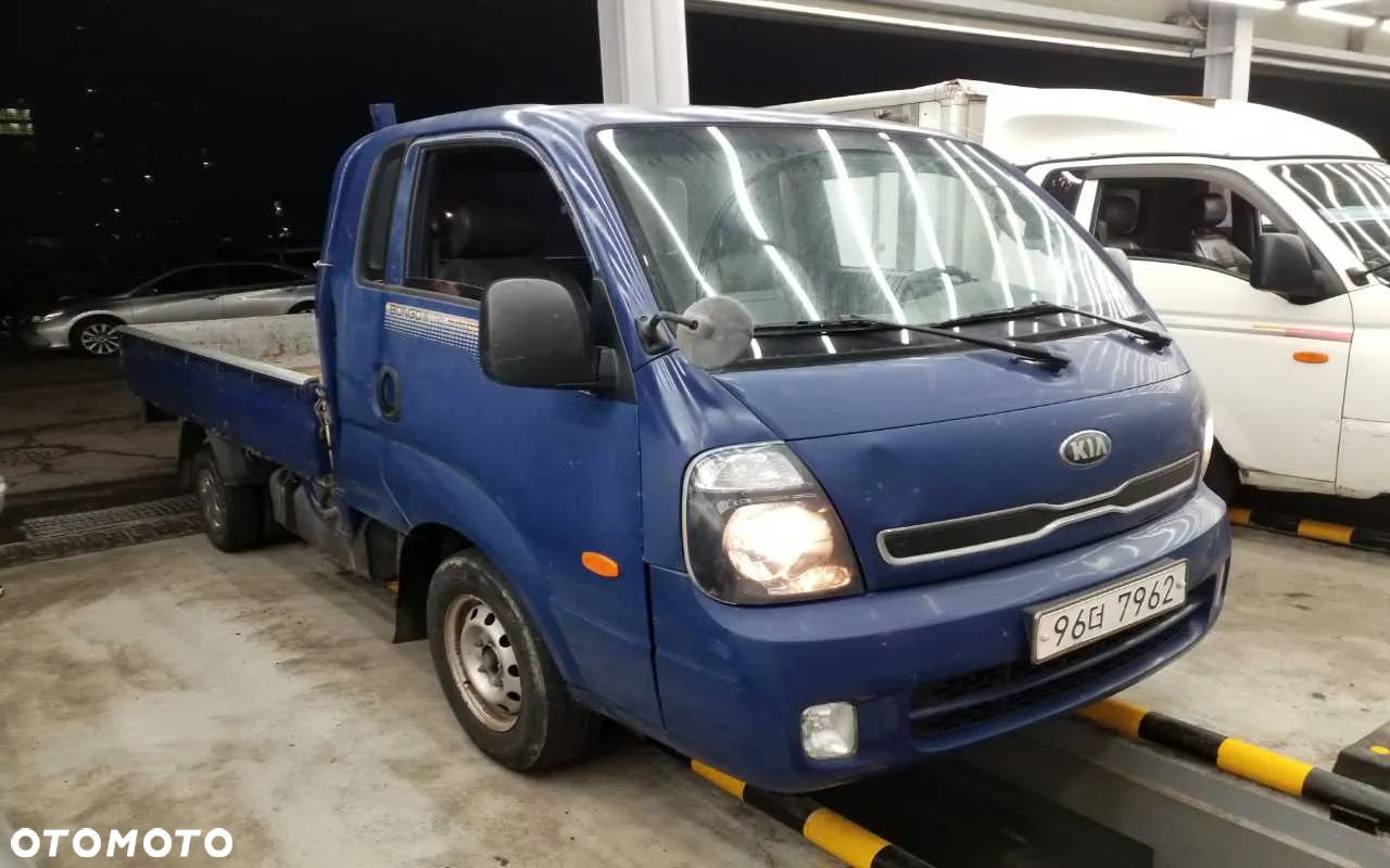 Kia K2500 - 28
