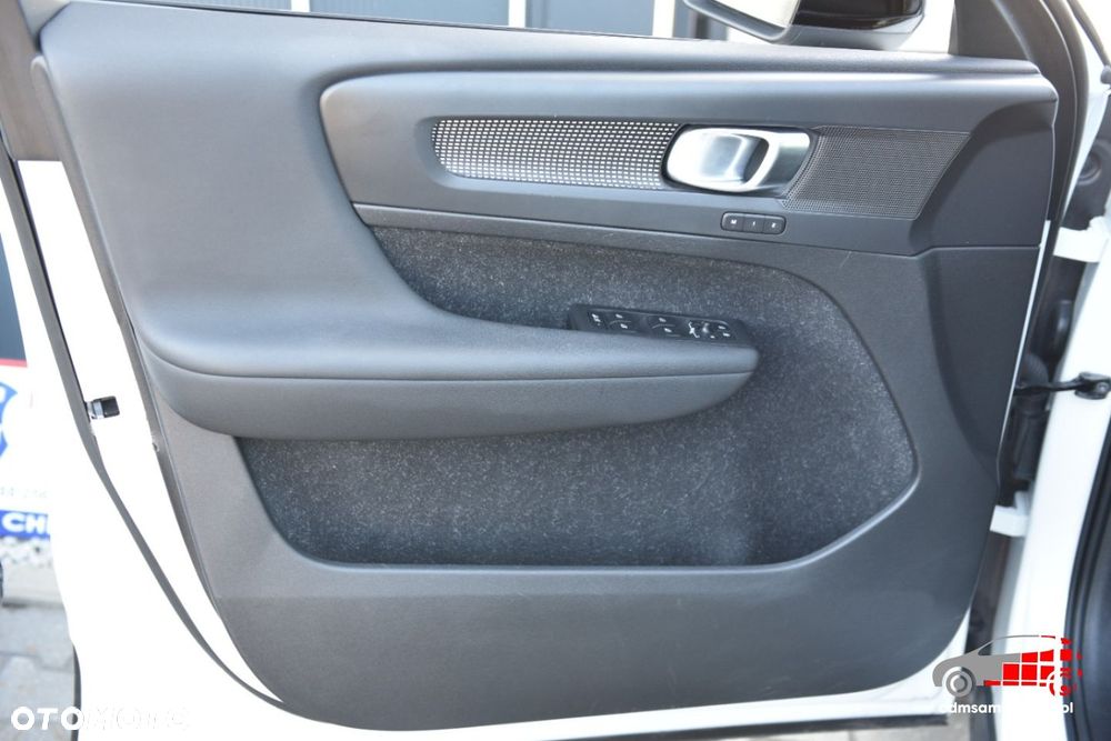 Volvo XC 40 - 15