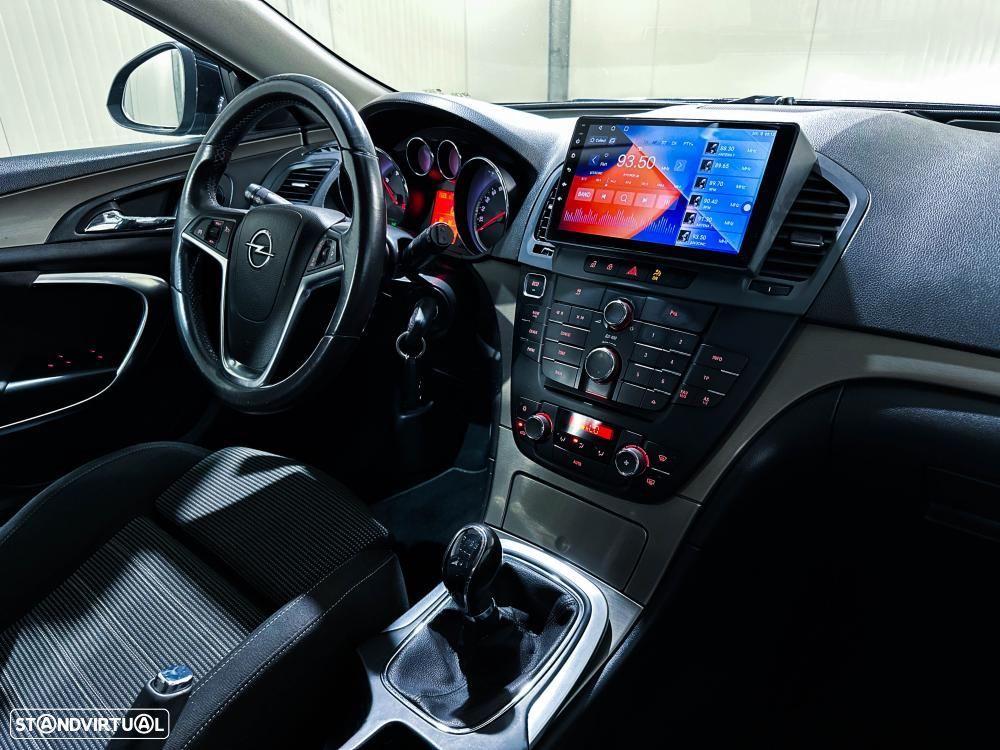 Opel Insignia - 34