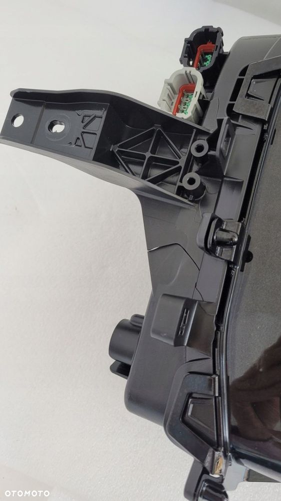 LAMPA PRAWA PRZÓD MITSUBISHI OUTLANDER IV SOCZEWKA 2021- 26010WC20P W5244 - 3