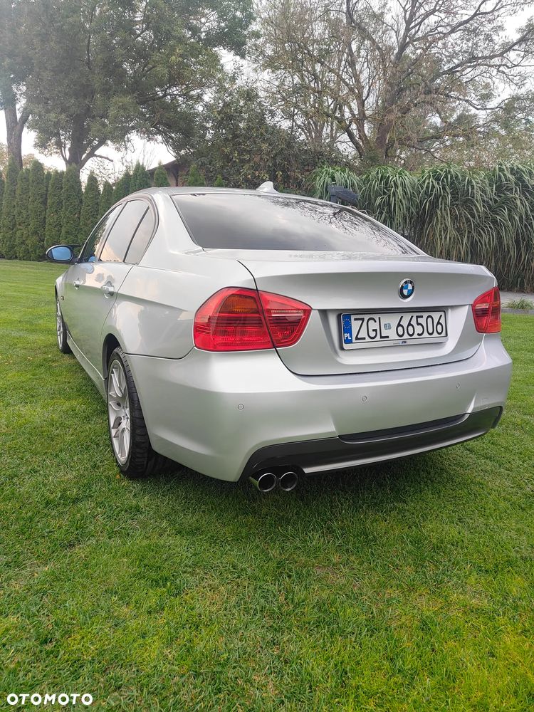 BMW Seria 3 - 32